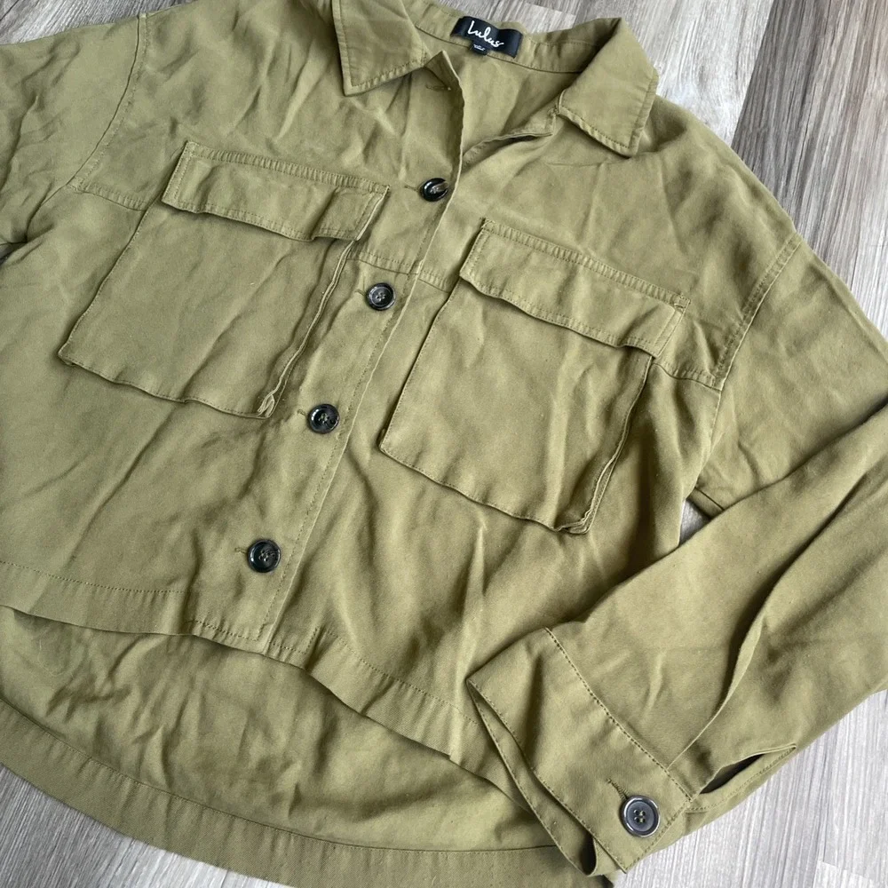 Lulus Cropped Oversized‎ Jacket Olive Green Pockets Full Button Casual Womens L